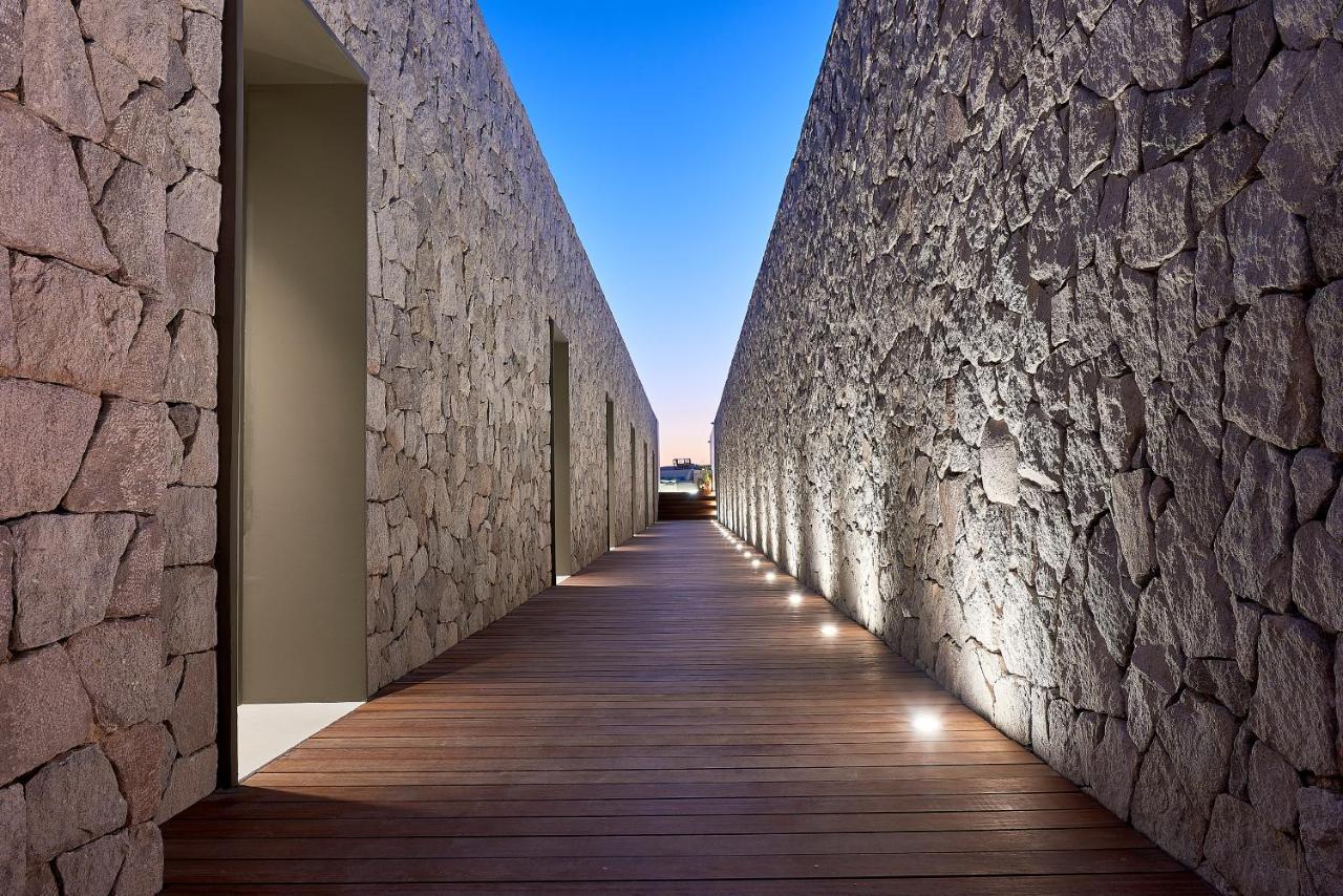 Cave Suites Milos Adamantas  Екстериор снимка